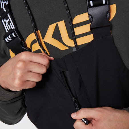 Брюки мужские полукомбинезон OAKLEY APPAREL TNP Pants Blackout P:XL 8056153123037 Брюки OAKLEY 34 980 ₽