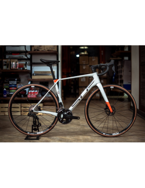28" Велосипед Superior X-Road Team Elite Di2 700Cx54cm(M) Gloss Grey 2
