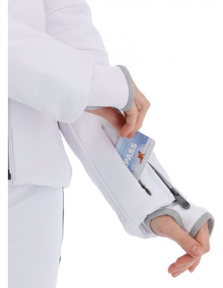 Куртка женская POIVRE BLANC W23-0800-WO/P Белый 5285 P:L 3607971881118 Куртки женские POIVRE BLANC 49 990 ₽